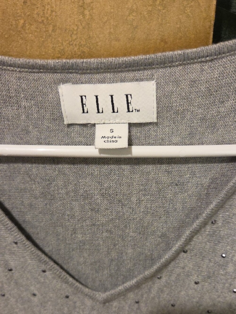 Elle Light Gray V-Neck Sweater with Subtle Rhinestone Detail - Picture 3 of 5